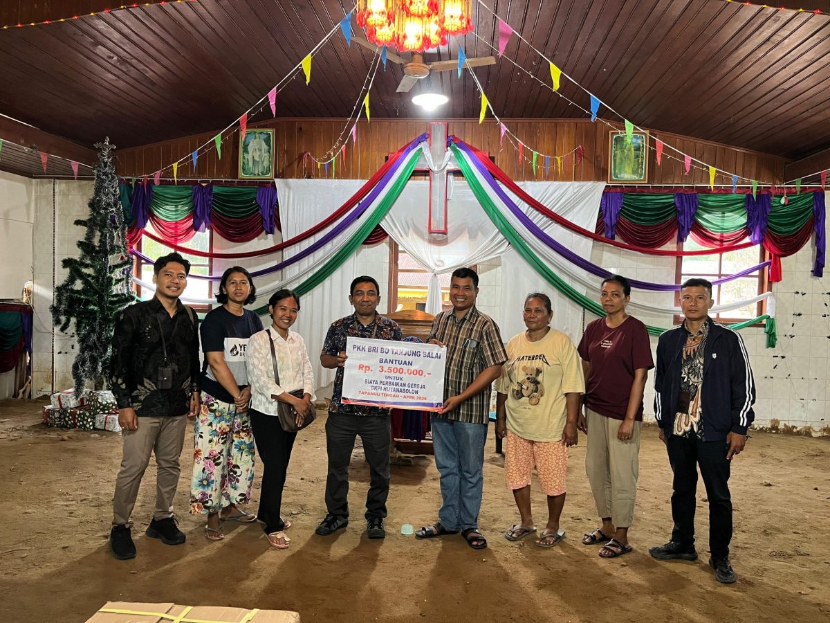 BRI DuaEmpat bantu Pembangunan Gereja HKBP Sipange dan GKPI Hutanabolon di Tapteng – DuaEmpat.Net