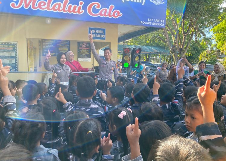 Tanamkan Disiplin Sejak Dini, Polres DuaEmpat Ajak Murid TK Belajar Tertib Lalu Lintas – DuaEmpat.Net
