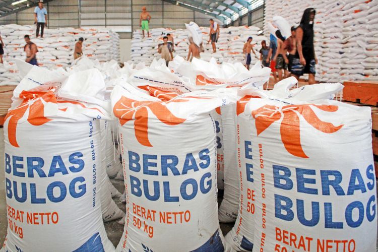 Bulog Sumut Sedia 56.176 Ton Beras, Siap Salurkan Bantuan Pangan ke 1,75 Juta KPM, – DuaEmpat.Net