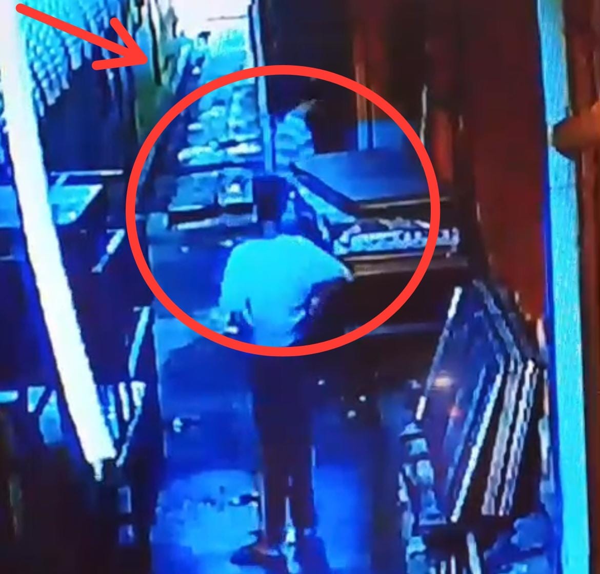 2 Remaja di DuaEmpat Curi Meteran Air PDAM Terekam CCTV, Polisi Diminta Tindak Pelaku – DuaEmpat.Net