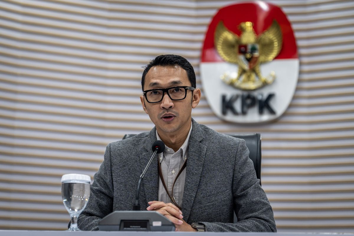 KPK Periksa Kepala Divisi Penjaminan dan Trade Finance LPEI Dugaan Korupsi Kredit – DuaEmpat.Net