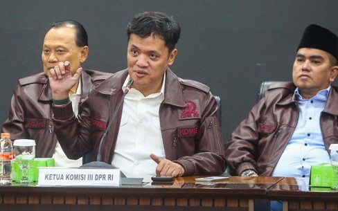 Komisi III DPR Bentuk Panja Awasi Kasus Mantan Jampidsus Febrie – DuaEmpat.Net