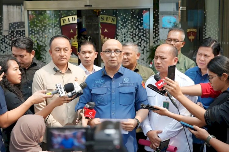 DPR Dukung Kejagung Usut Dugaan Keterlibatan TNI di Kasus MBG – DuaEmpat.Net